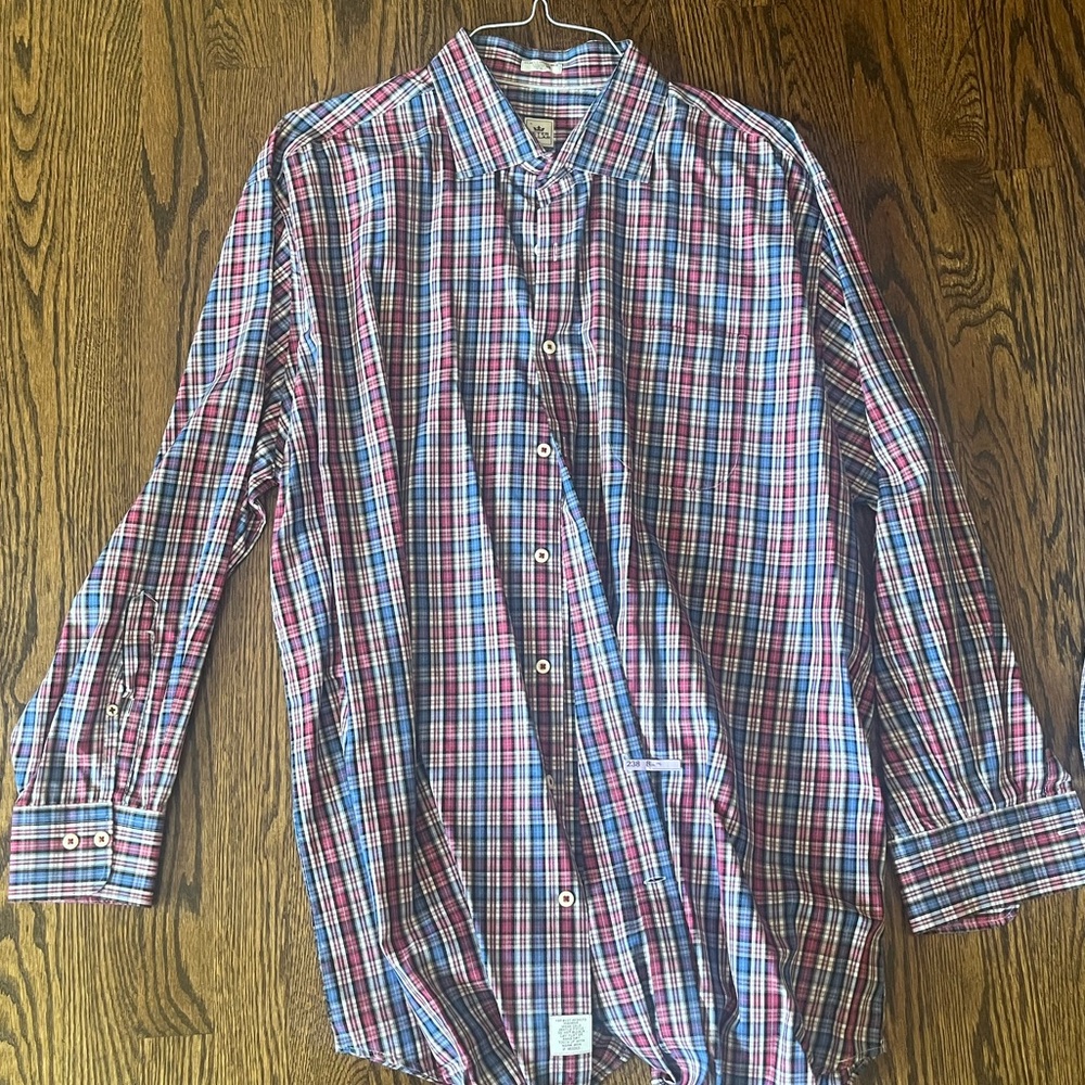 Peter Millar men’s dress shirt